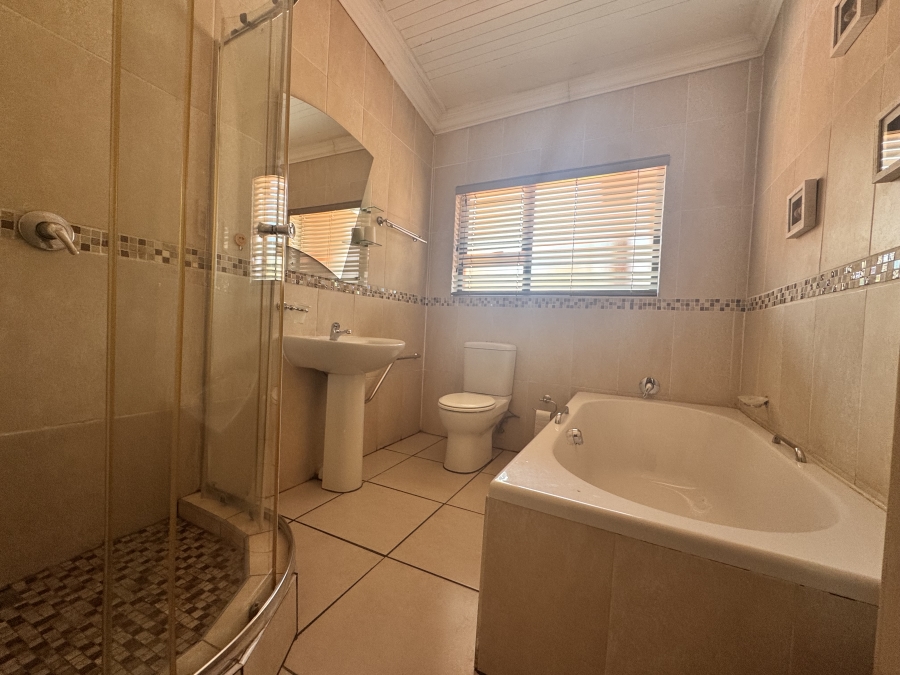 To Let 3 Bedroom Property for Rent in Irene Park North West